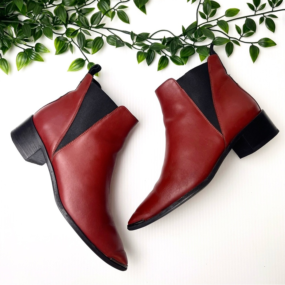 Acne Studios Jensen Burgundy Red Smooth Leather Pointed Toe Chelsea Boots 7.5